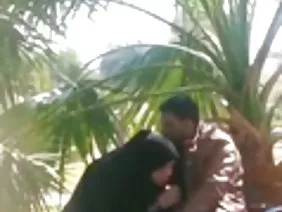 Suami dan istrinya ingin rumah indo porn gratis membuat video seks buatan mereka