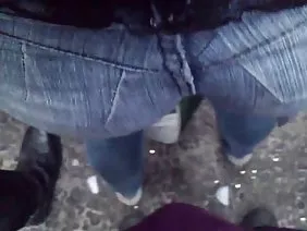 Melemparkan saham video sekx merah dengan anal jambu kerasnya ke dalam bajingannya