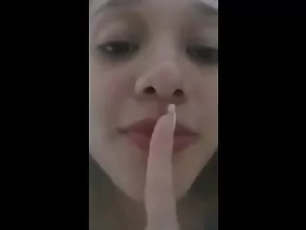Mengambil muda vidio xx indo celananya